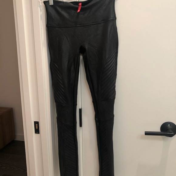 Spanx Faux Leather Moto Leggings Small - Picture 4 of 4
